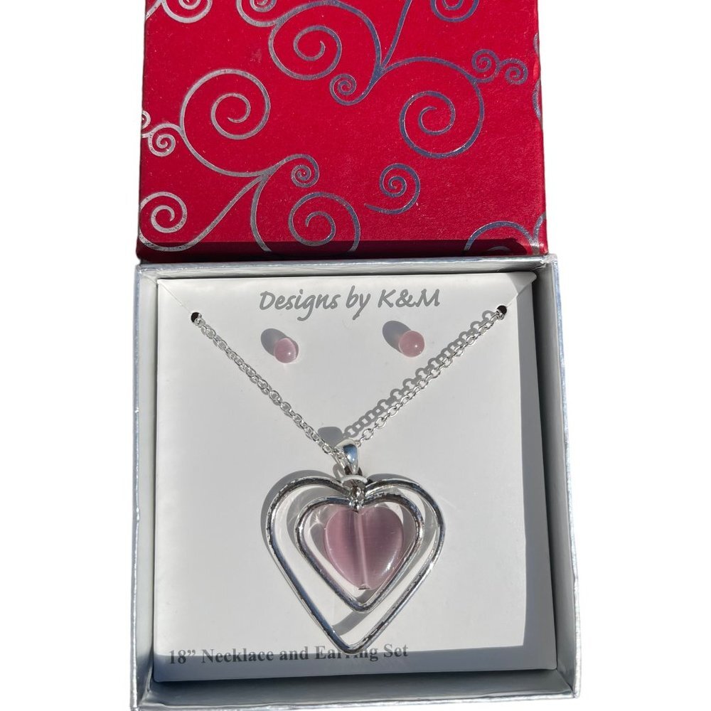 Designs by K&M 18" Necklace and Earrings Set Silver Tone new in the box